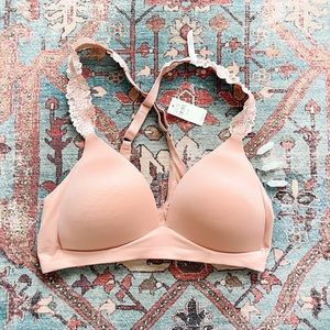 Aerie Wireless Bra w/ Tie Dye Lace Detail 34C